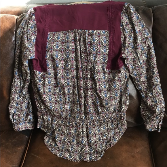 Danielrainn top - Picture 2 of 8